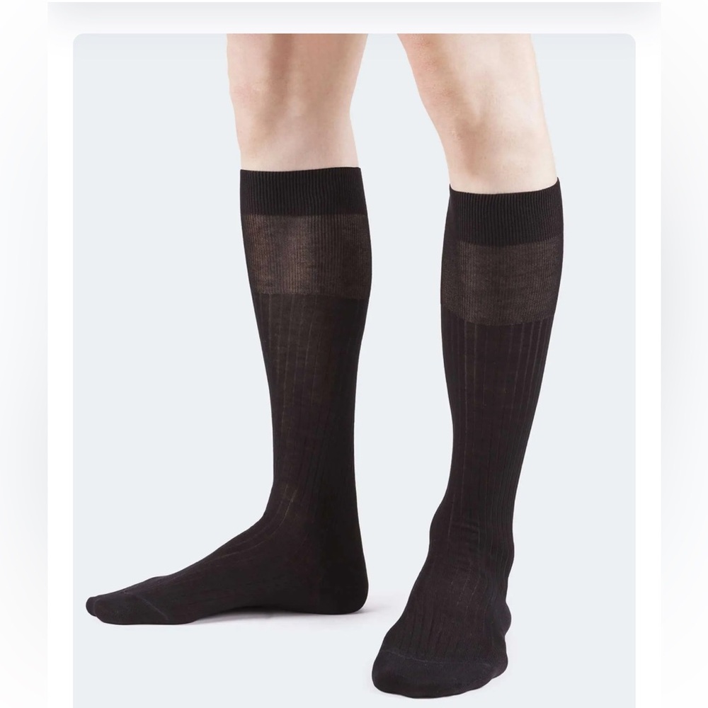 Black Dress Socks with Ribbed Texture